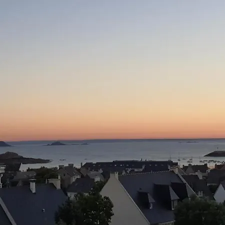Appartement Bretagne Vue Mer Exceptionnelle Sur Les Hauts D'Erquy Au Calme ! Et Au Pied Du Gr34 Exterior photo