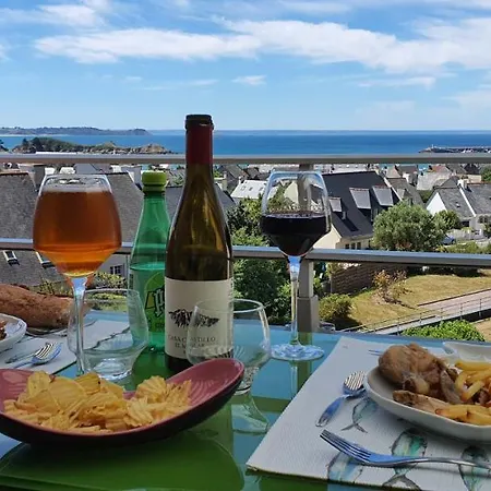 Appartement Bretagne Vue Mer Exceptionnelle Sur Les Hauts D'Erquy Au Calme ! Et Au Pied Du Gr34 Exterior photo