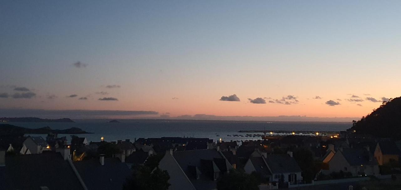 Apartment Bretagne Vue Exceptionnelle Sur Les Hauts D'erquy Au Calme ! Et Au Pied Du Gr34 Erquy